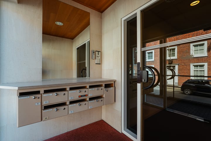 Photo 5 of Lange Wolstraat 109