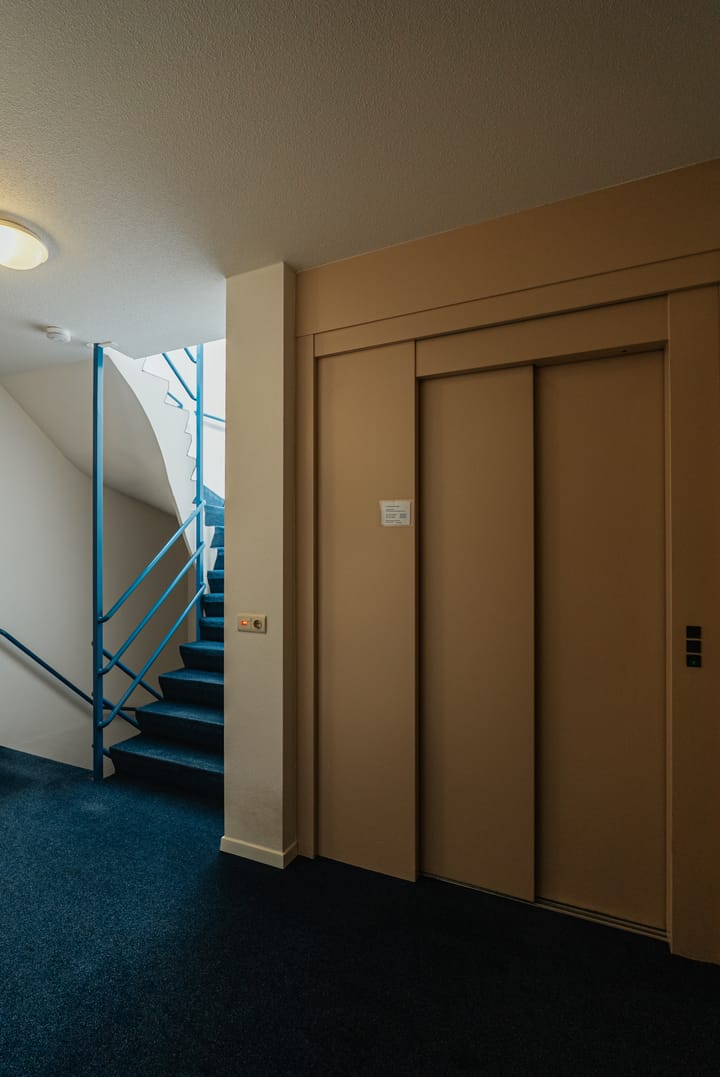 Photo 6 of Lange Wolstraat 109