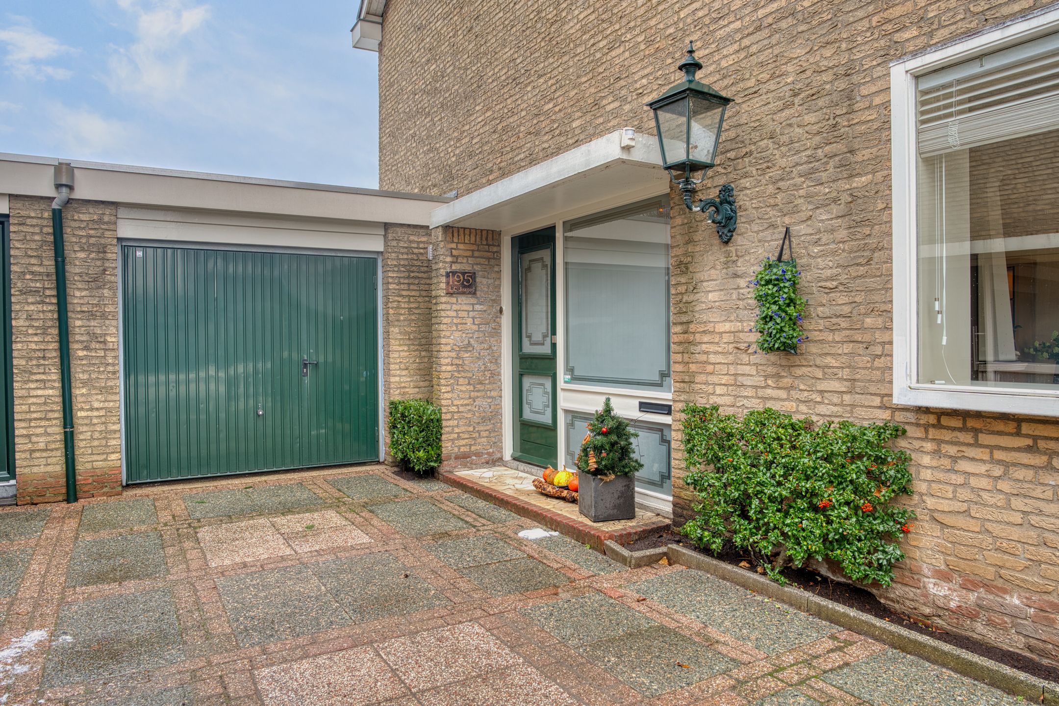 Foto 9 van Rotterdamseweg 195