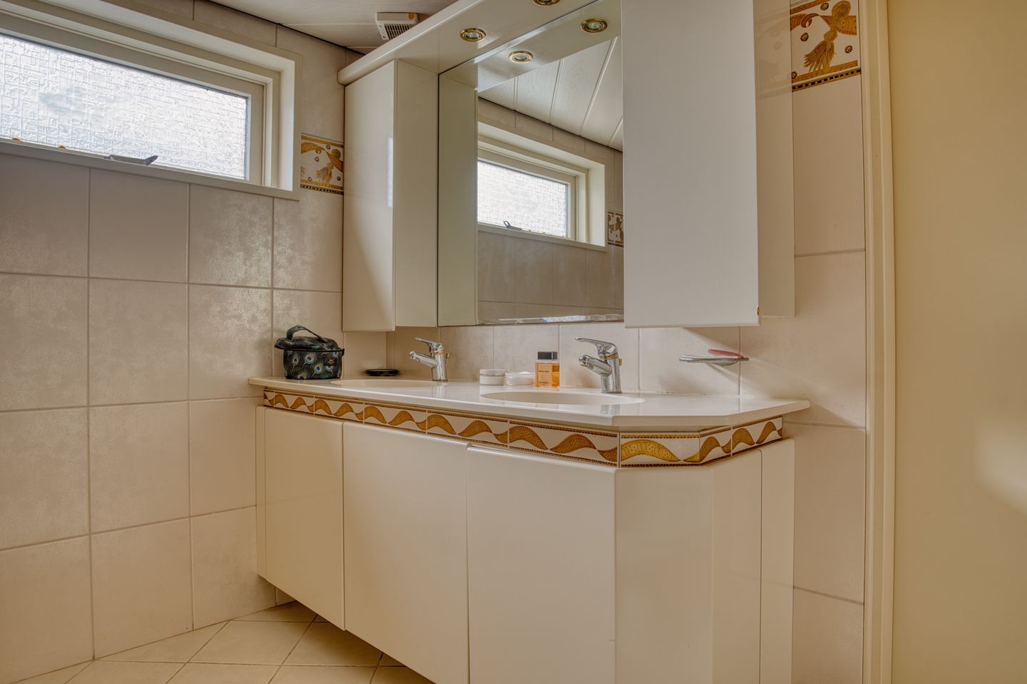 Foto 35 van Rotterdamseweg 195