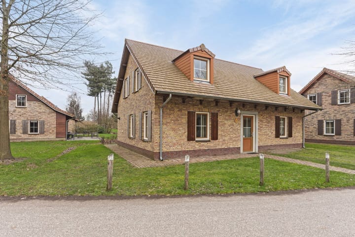 Foto 1 van Trancheeweg 7-542