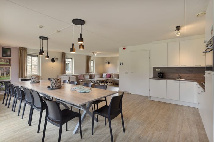 Foto 15 van Trancheeweg 7-542