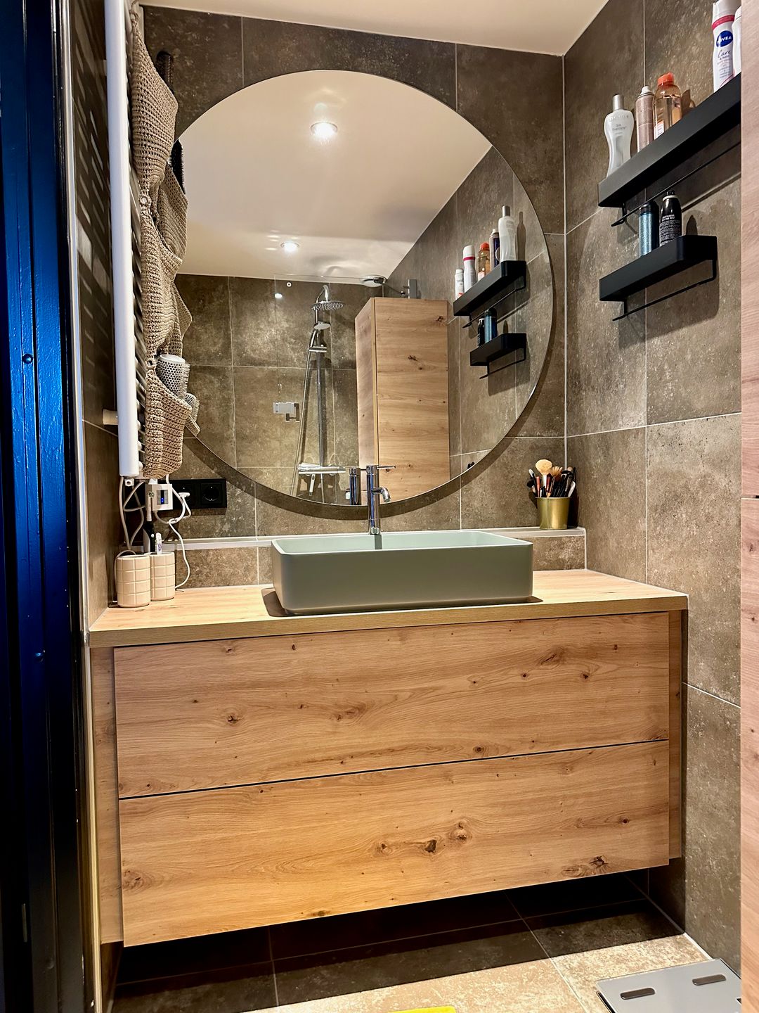 Photo 11 of Ceres 44