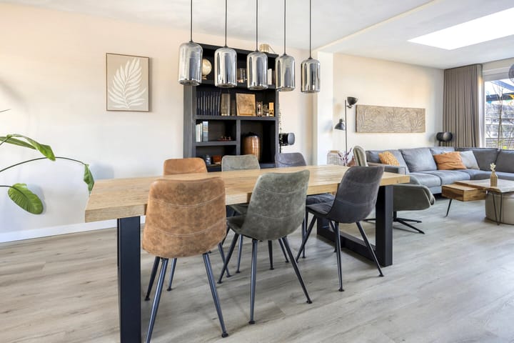 Photo 8 of Prins van Oranjestraat 10