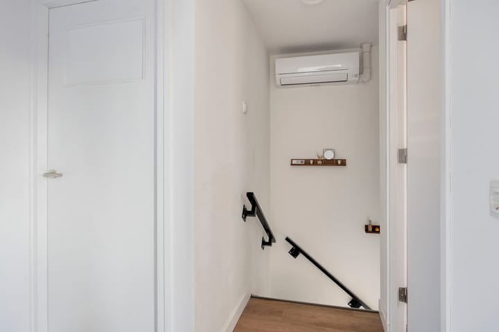 Photo 14 of Prins van Oranjestraat 10