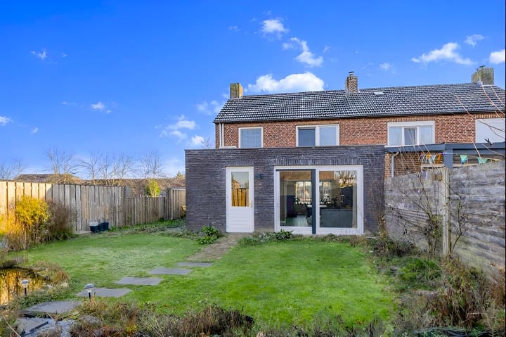 Photo 24 of Prins van Oranjestraat 10