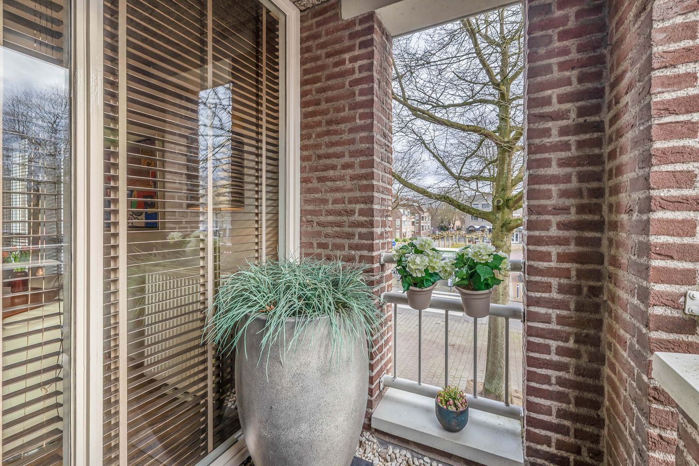 Photo 29 of Vincent van Goghstraat 39