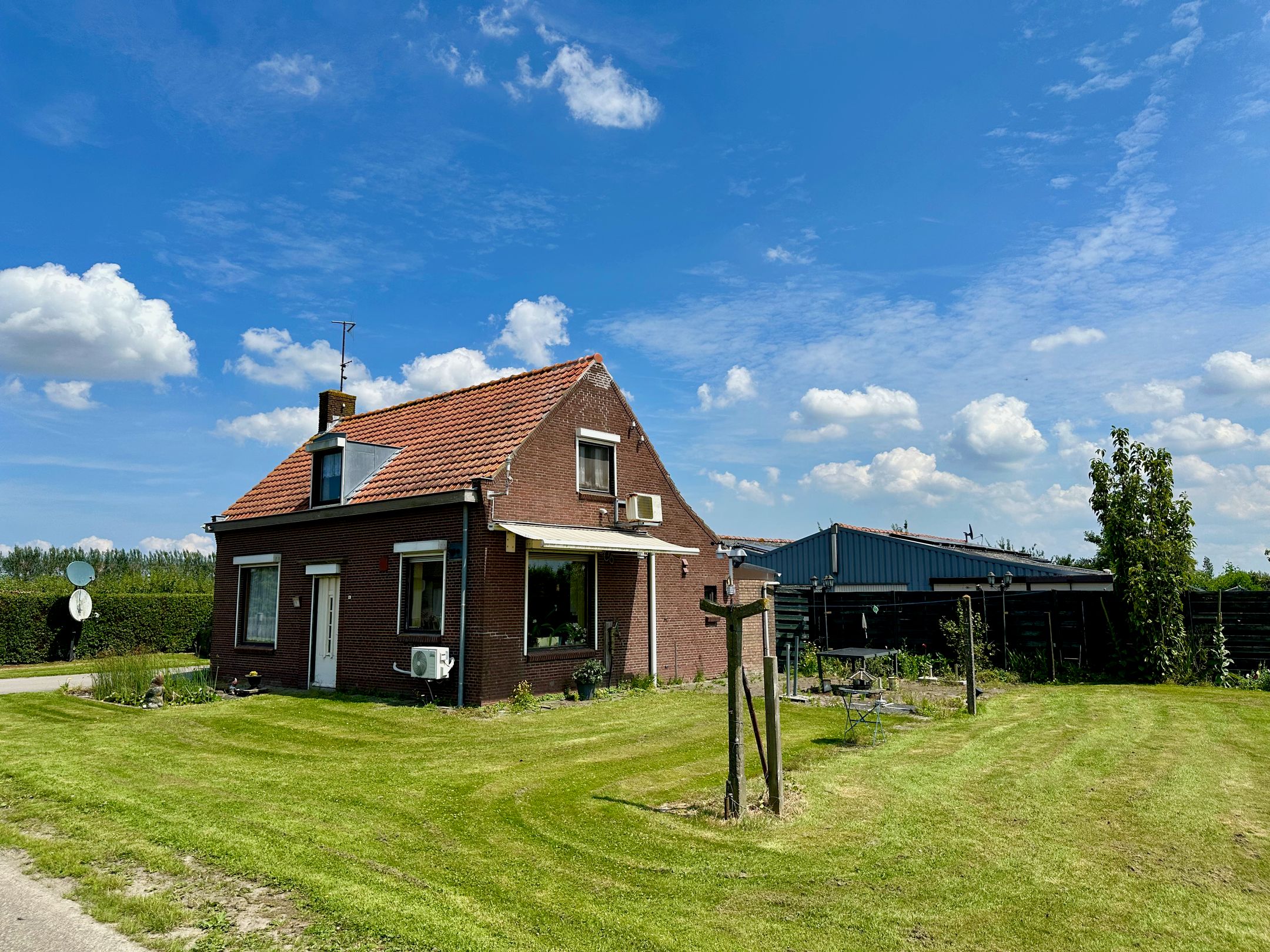 Buying a house in The Netherlands., Olieweg 8