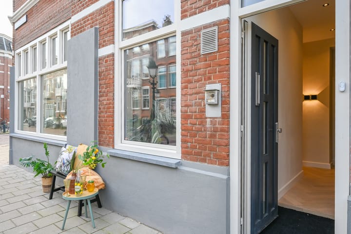 Photo 5 of Renbaanstraat 93