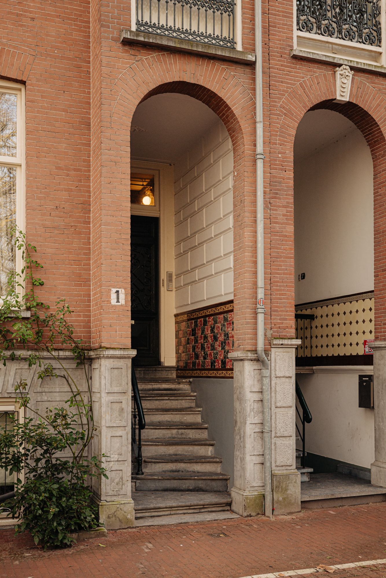 Foto 18 van Frederik Hendrikplantsoen 1-3