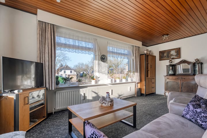 Photo 4 of Burgerzinstraat 1