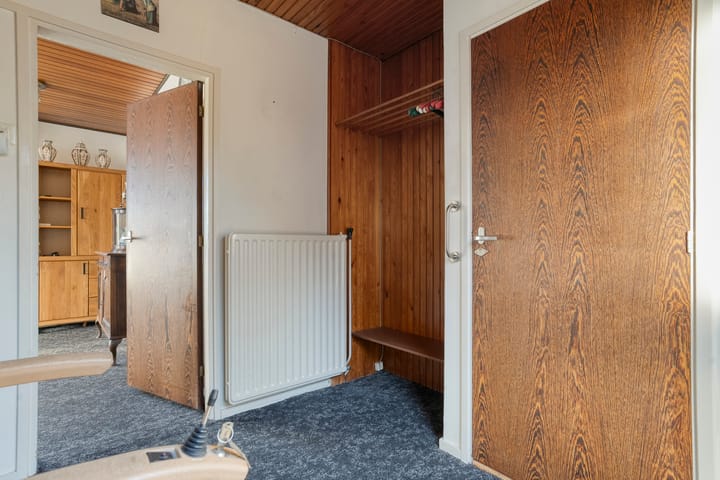 Foto 9 van Burgerzinstraat 1