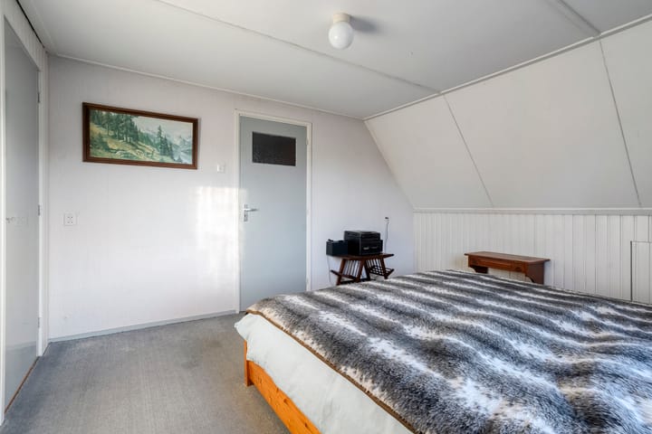 Foto 24 van Burgerzinstraat 1