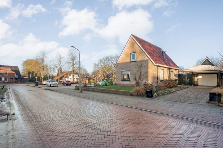 Foto 39 van Burgerzinstraat 1