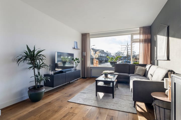 Foto 9 van Bindert Japiksstrjitte 9