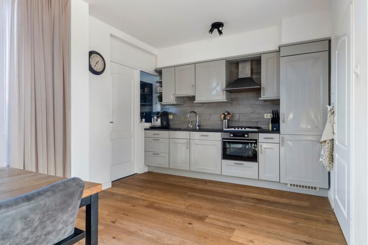 Foto 12 van Bindert Japiksstrjitte 9