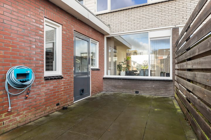 Foto 16 van Bindert Japiksstrjitte 9