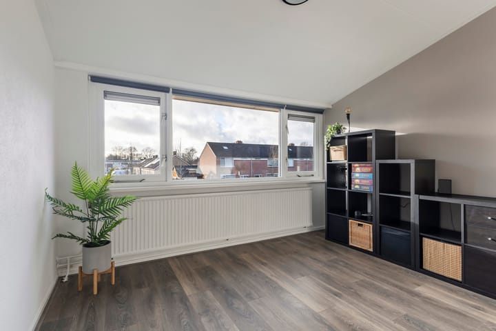 Foto 24 van Bindert Japiksstrjitte 9