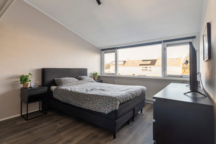 Foto 25 van Bindert Japiksstrjitte 9