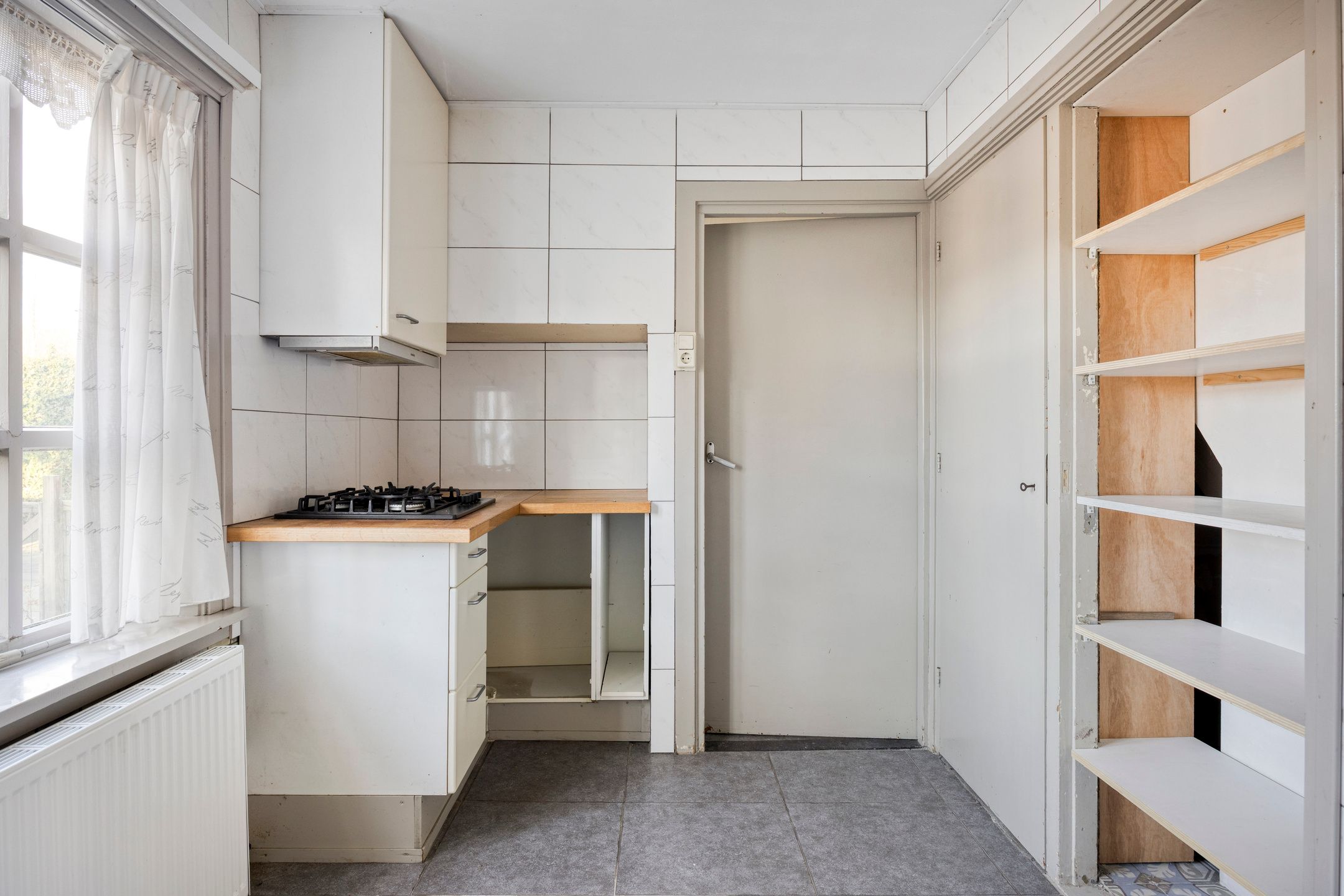 Photo 9 of Breeweg 40