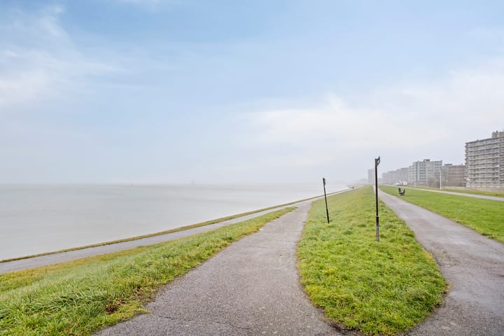 Photo 22 of Stuvesande 198