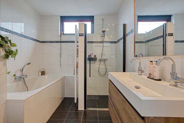 Photo 28 of Berlijnstraat 35