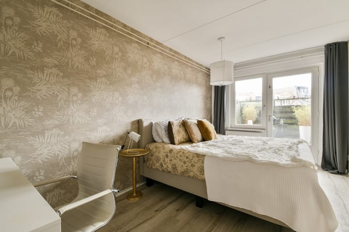 Photo 14 of Zuider Buiten Spaarne 50