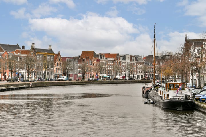 Photo 22 of Zuider Buiten Spaarne 50