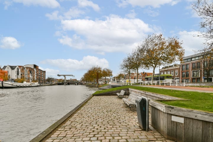Photo 23 of Zuider Buiten Spaarne 50