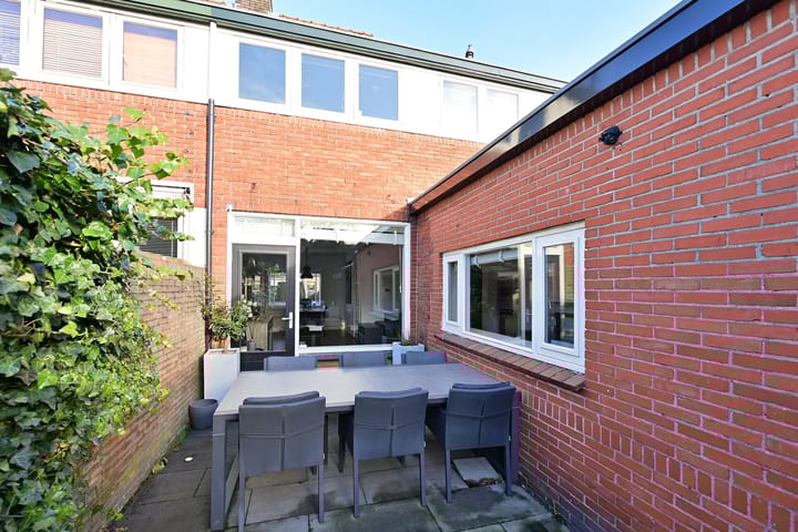 Foto 13 van Hendrik Smitstraat 13