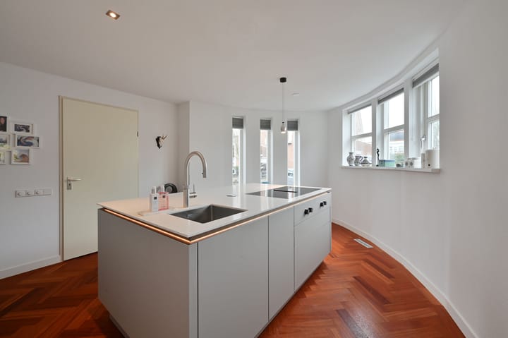 Foto 10 van Matissehof 41