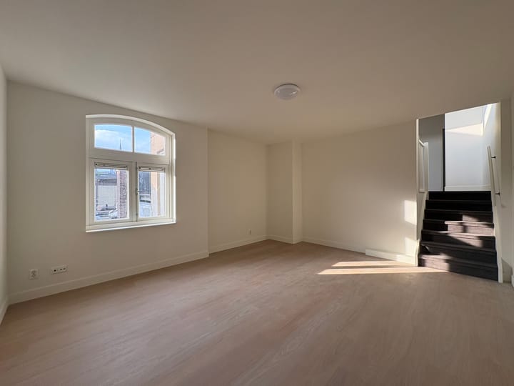 Foto 2 van Steenstraat 70-4