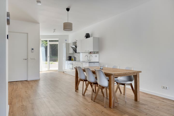 Foto 15 van IJsselmeerstraat 91-A