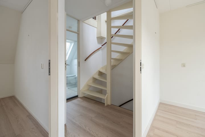 Foto 24 van Haagwinde 40