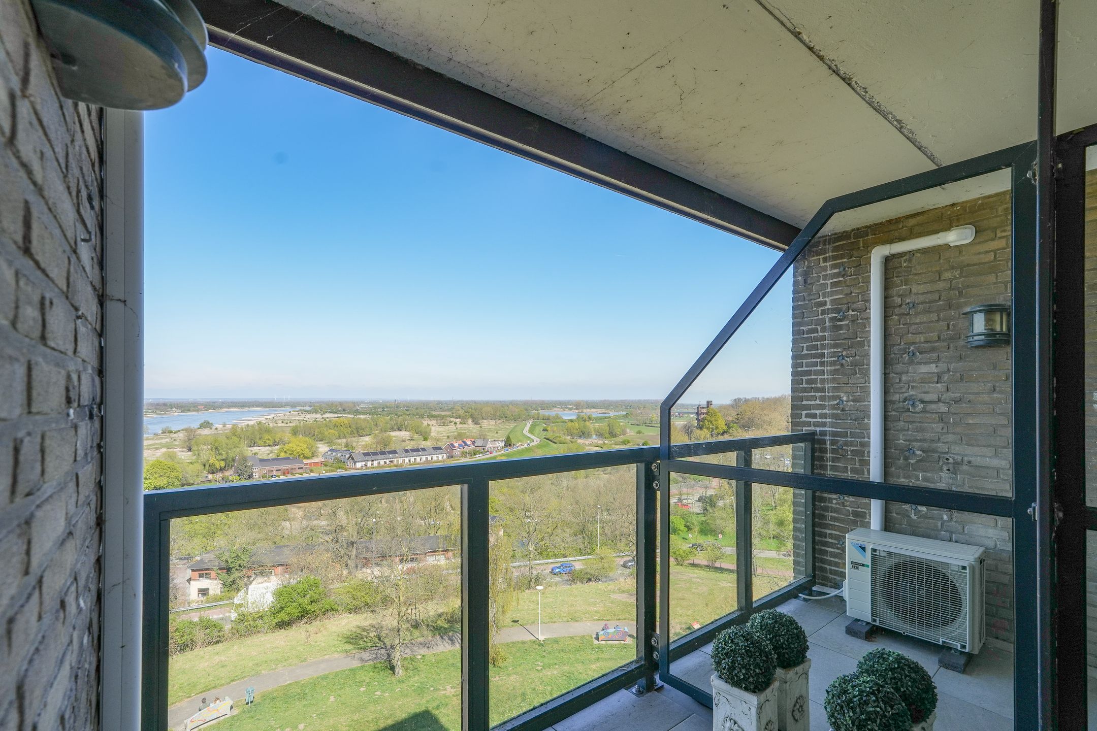 Foto 21 van Batavierenweg 44