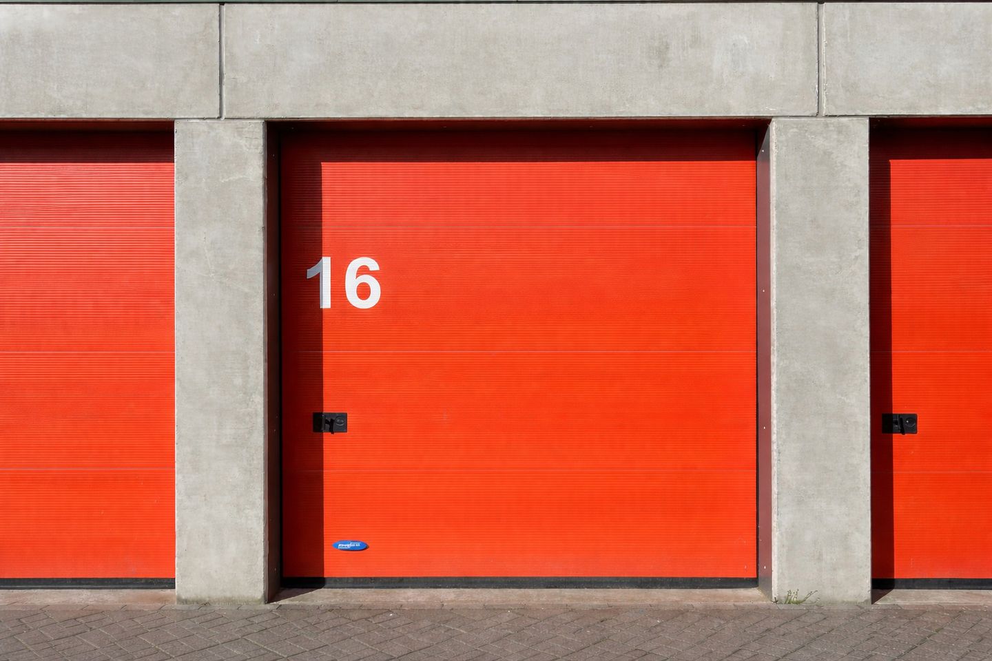 Bekijk foto 1 van Mart Stamhof 16