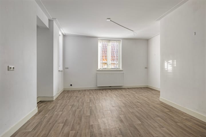 Foto 2 van Tuinen 18