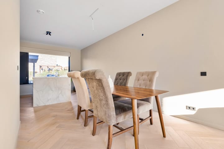 Photo 9 of Duinstraat 29