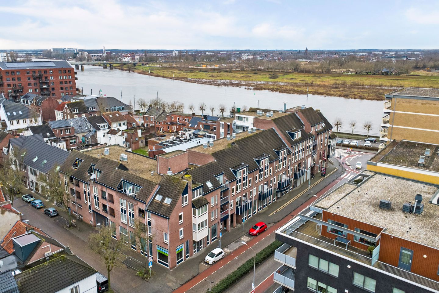 Photo 19 of Puteanusstraat 55