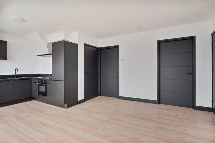 Photo 11 of Weikamp 13