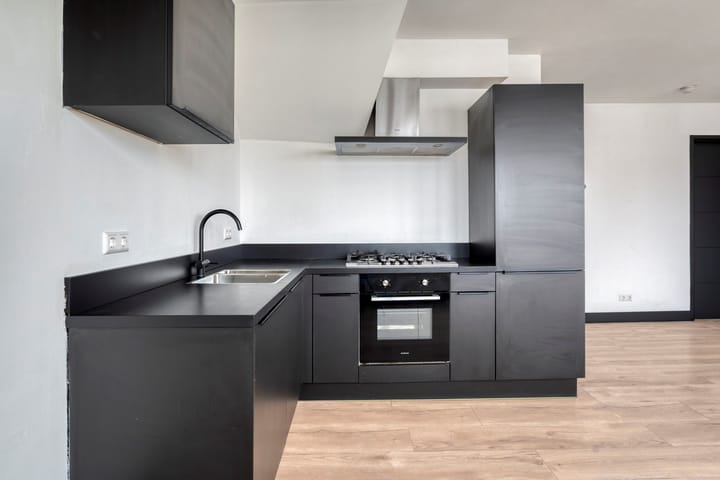 Photo 16 of Weikamp 13