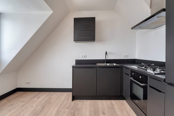 Photo 17 of Weikamp 13