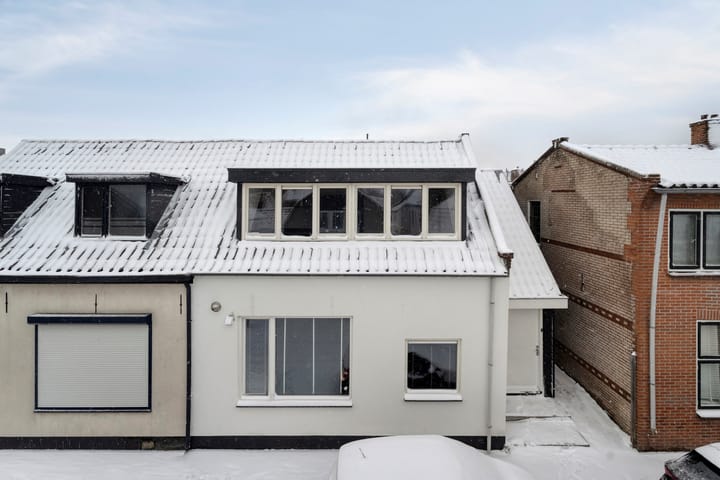 Photo 31 of Weikamp 13