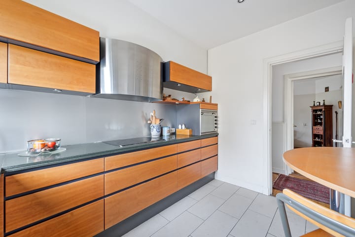 Foto 19 van Den Burghstraat 11