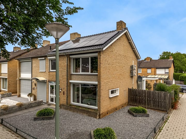 Foto 26 van Kasteel Hillenraedtstraat 15