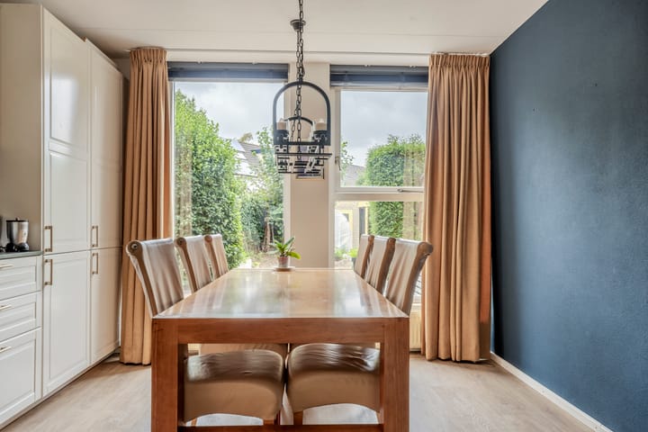 Foto 2 van Meidoorn 96