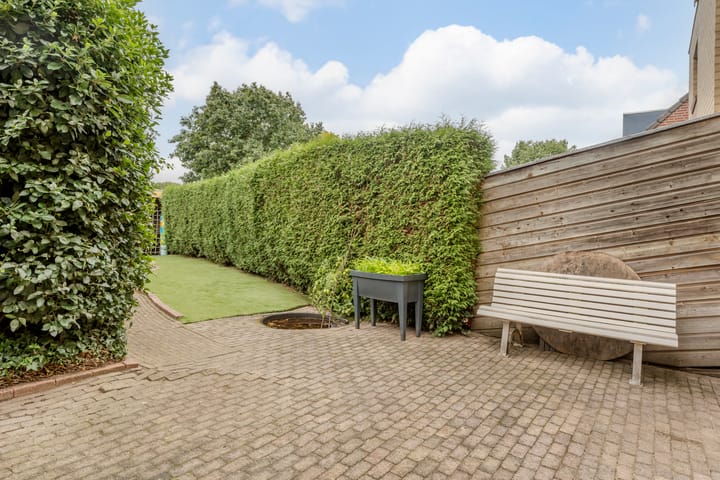 Foto 24 van Meidoorn 96