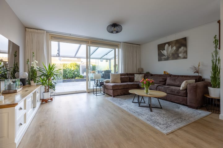 Photo 2 of Boternesserstraat 26-B