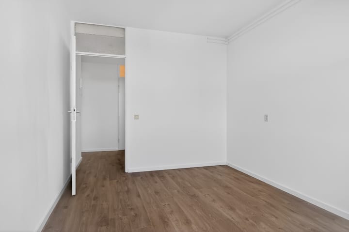 Photo 14 of Nageljongenstraat 103