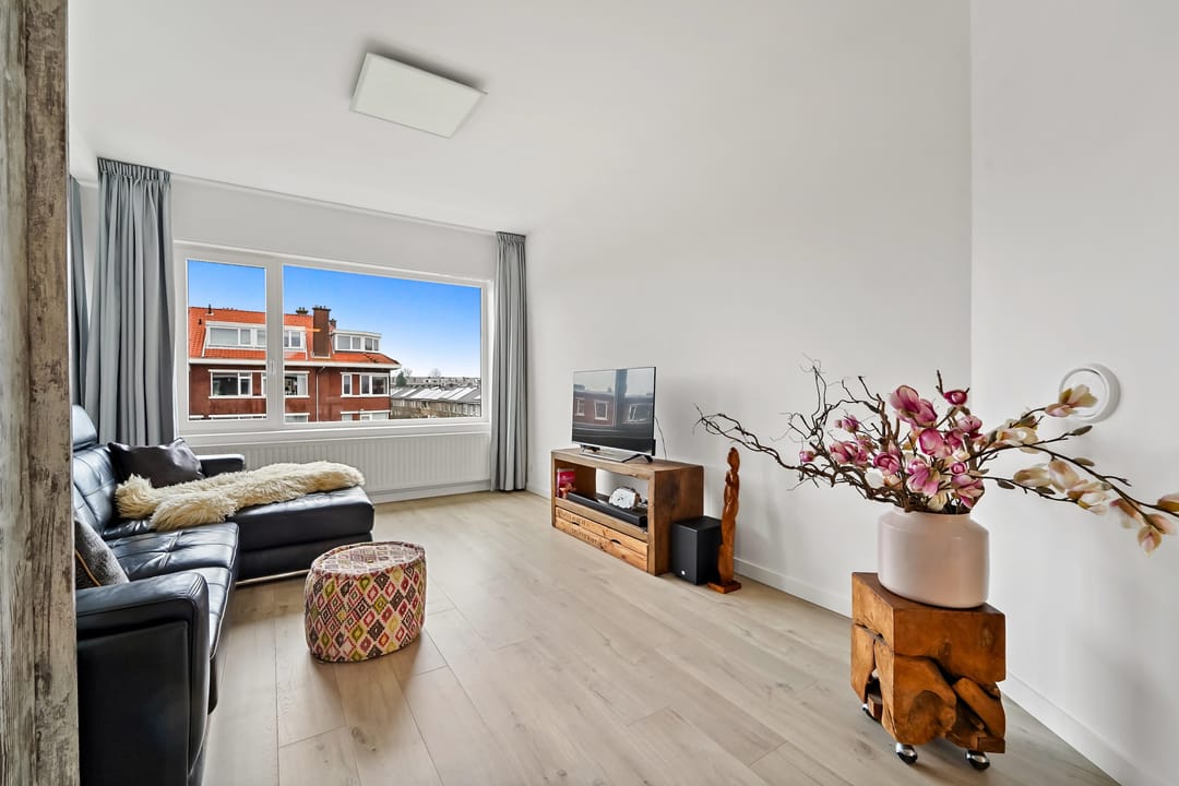 Photo 17 of Maartensdijklaan 48